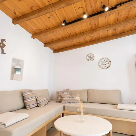 Slow Living In Apano Meria, Syros *